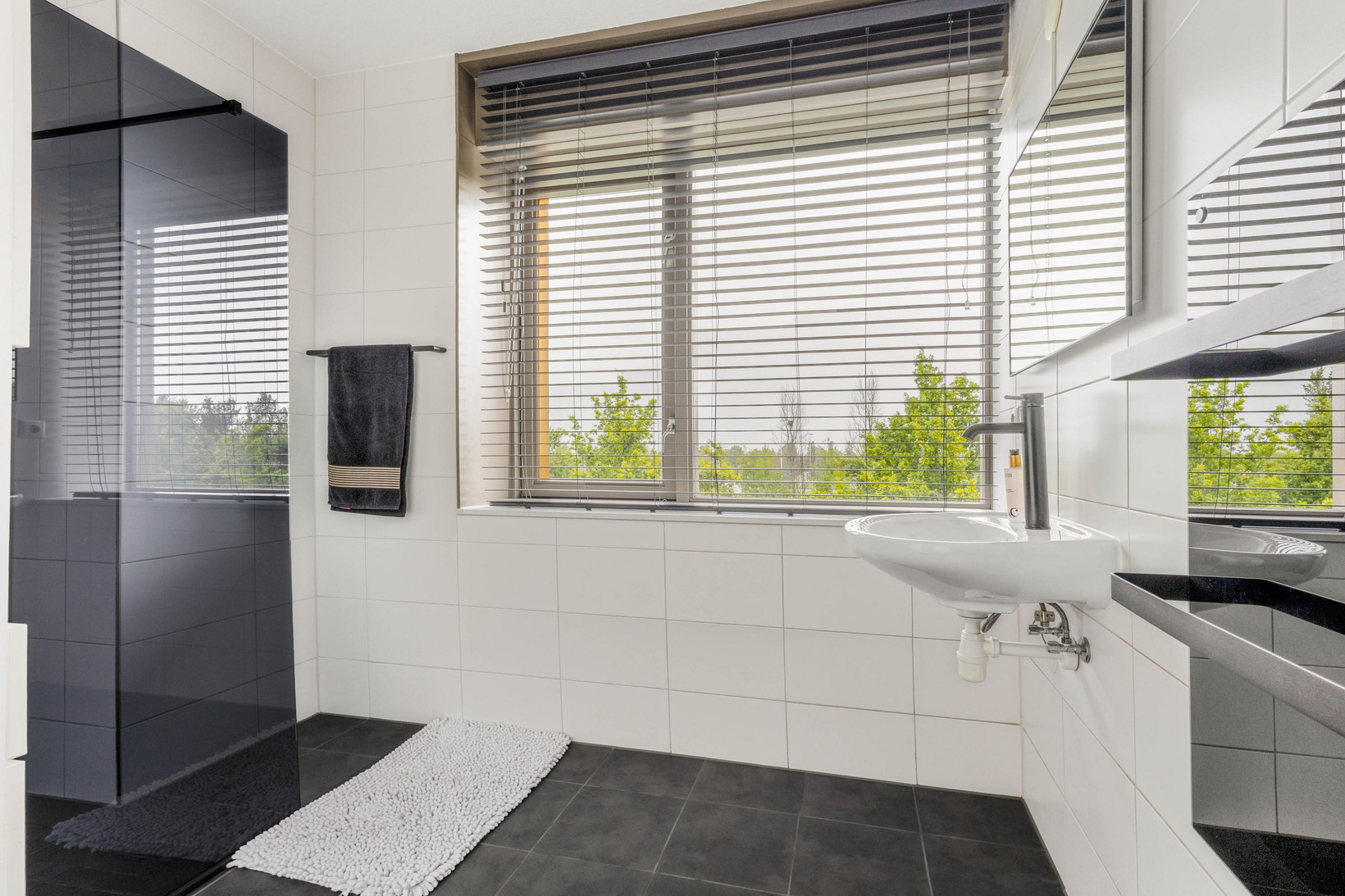 Appartement te koop: Athenelaan 165M, Nieuw-Vennep