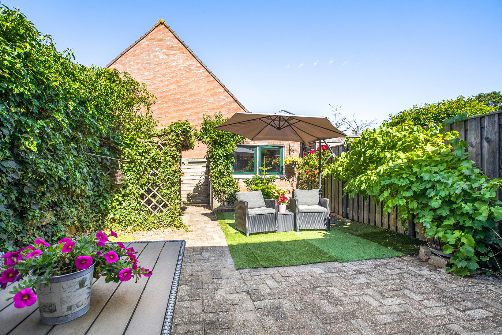 Tussenwoning te koop: Turfsteker 71, Nieuw-Vennep