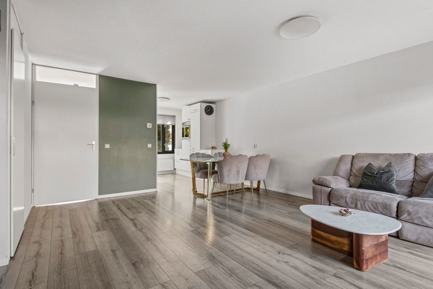 Tussenwoning te koop: Warwijcksepoort 30, Nieuw-Vennep