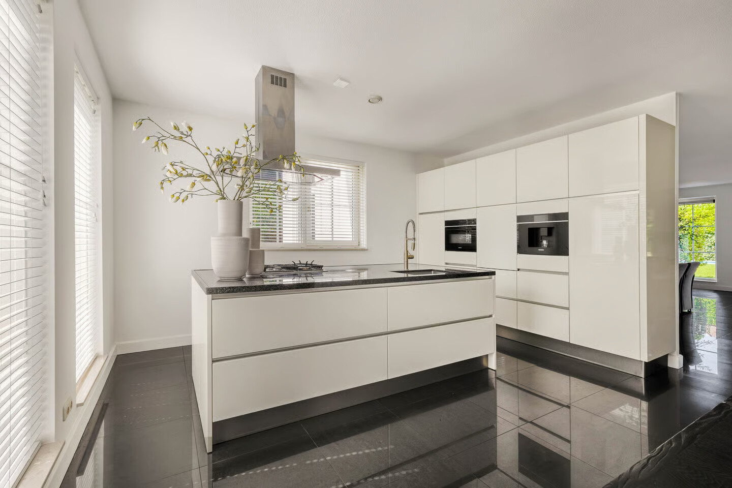 Vrijstaande woning te koop: Pavane 8, Nieuw-Vennep