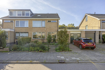 Weegbreestraat 28