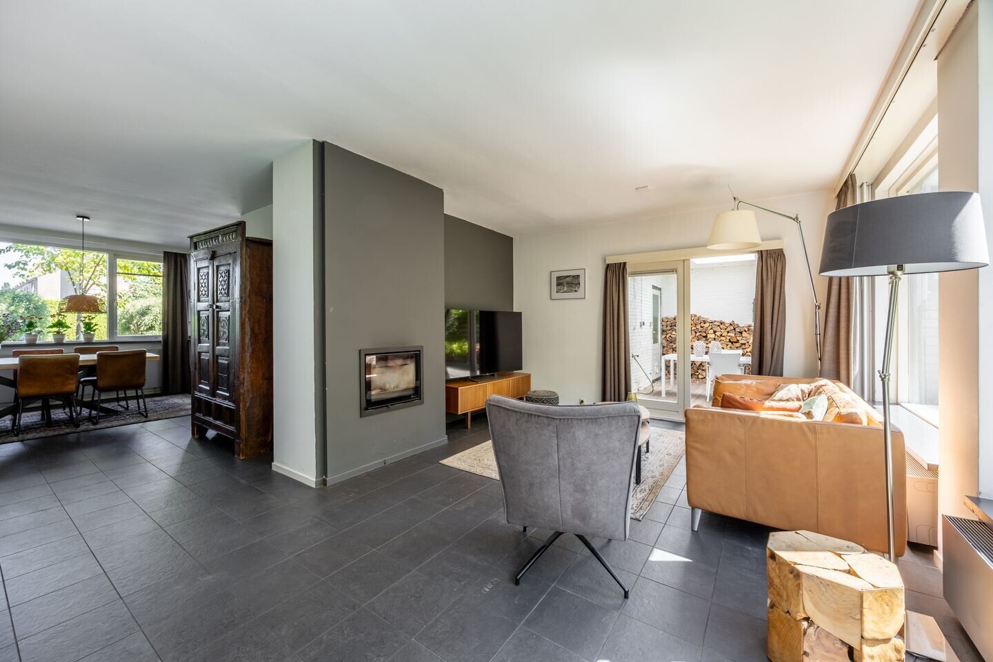 Tussenwoning te koop: Weegbreestraat 34, Nieuw-Vennep