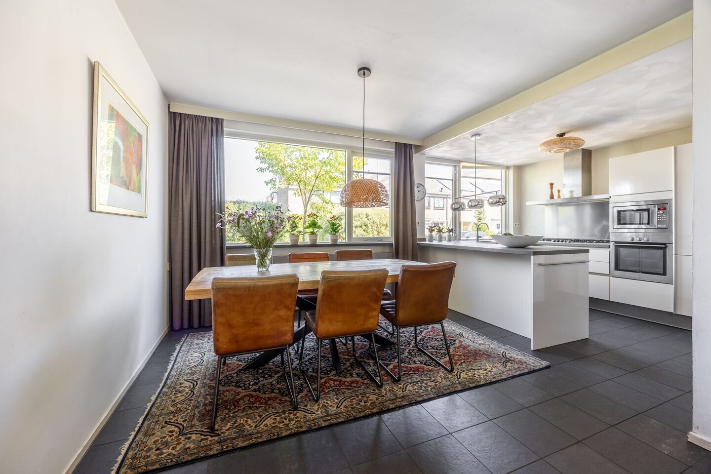 Tussenwoning te koop: Weegbreestraat 34, Nieuw-Vennep