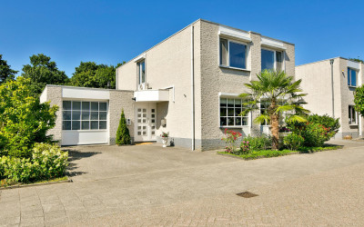 Hoefbladstr. 12