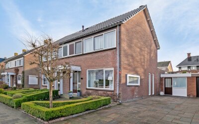 Leidsemeers. 51