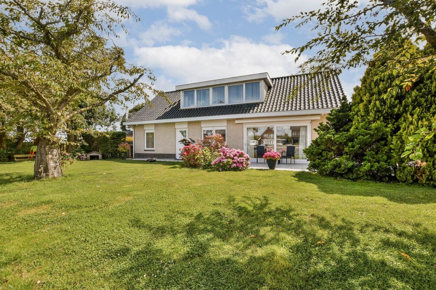 Vrijstaande woning te koop: Julianalaan 1H, Kaag