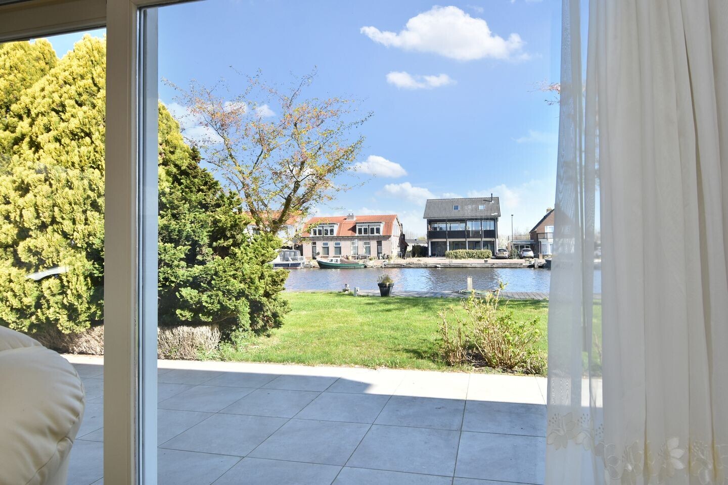 Vrijstaande woning te koop: Julianalaan 1H, Kaag