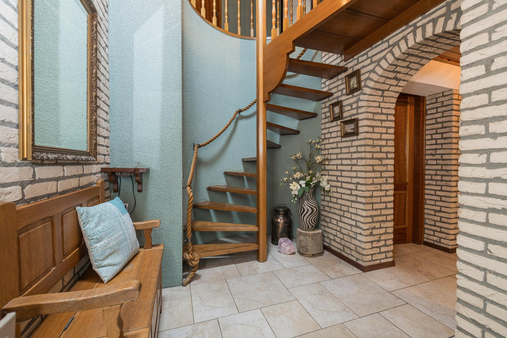 Vrijstaande woning te koop: Heereweg 447, Lisse