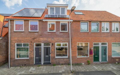 Emmastraat 17