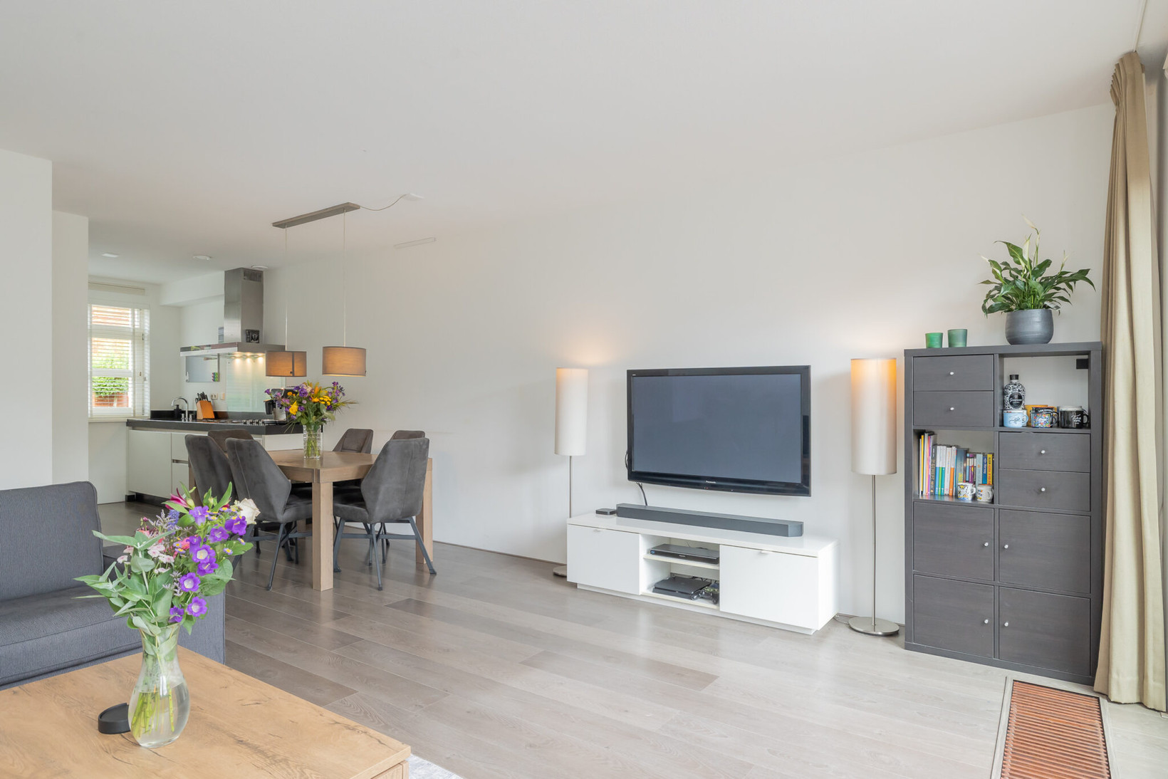 Tussenwoning te koop: Bloembinderspark 101, Lisse