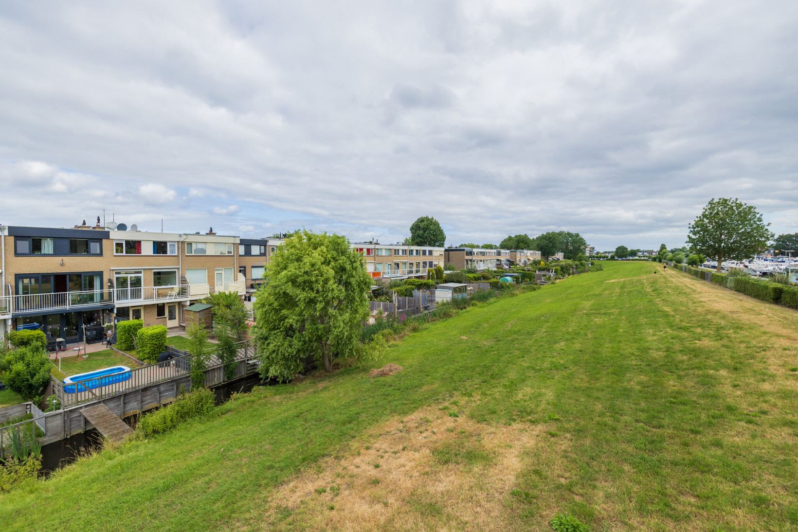 Tussenwoning te koop: Chopinstraat 83, Lisse