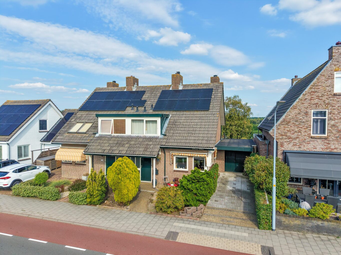 Hoekwoning te koop: Hillegommerdijk 76, Lisserbroek