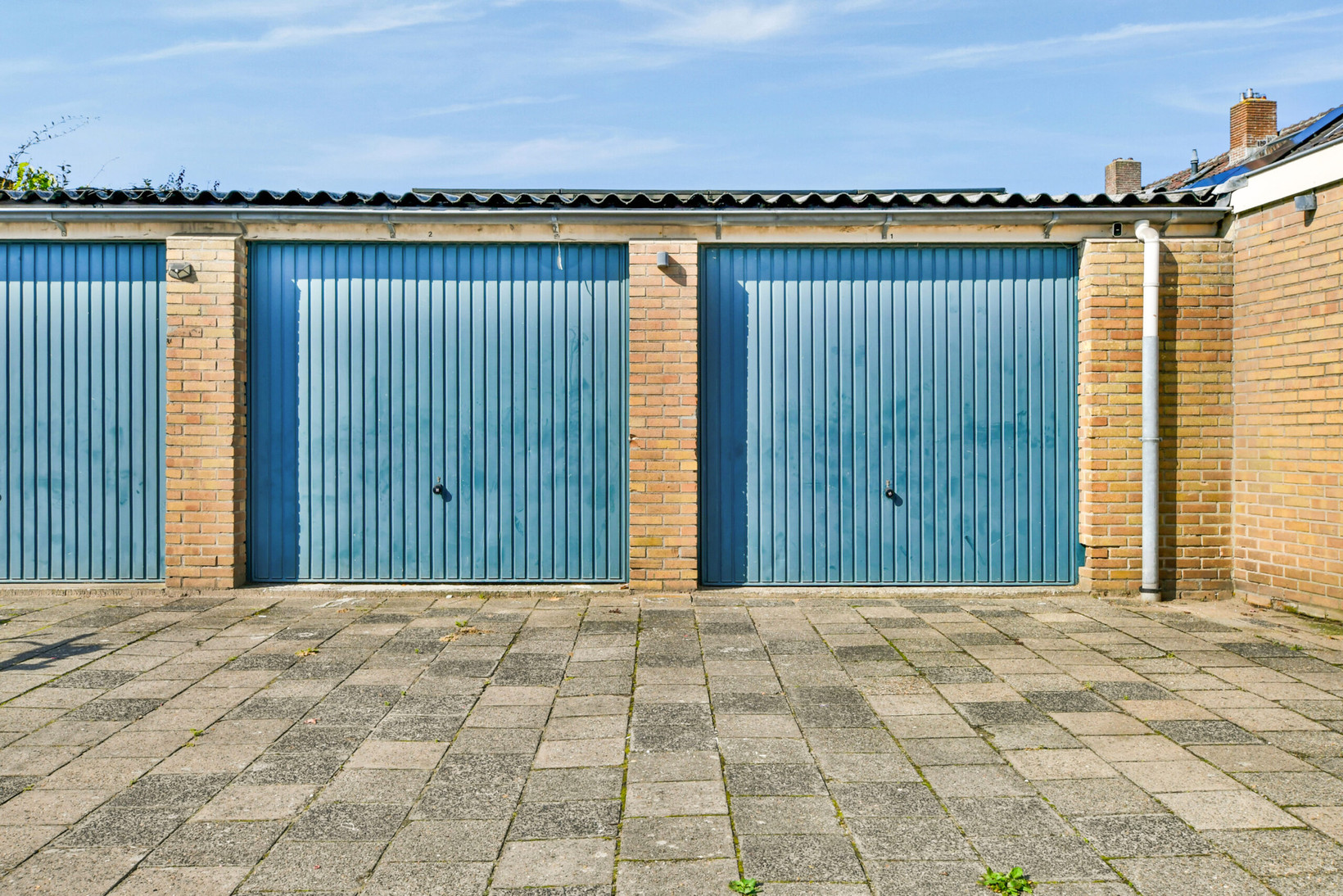 Tussenwoning te koop: Wilgenlaan 30, Sassenheim