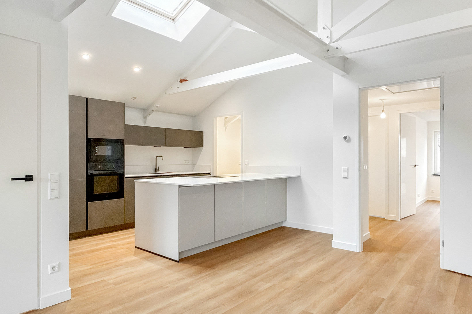 Appartement te koop: Zuilhofstraat 4A, Sassenheim