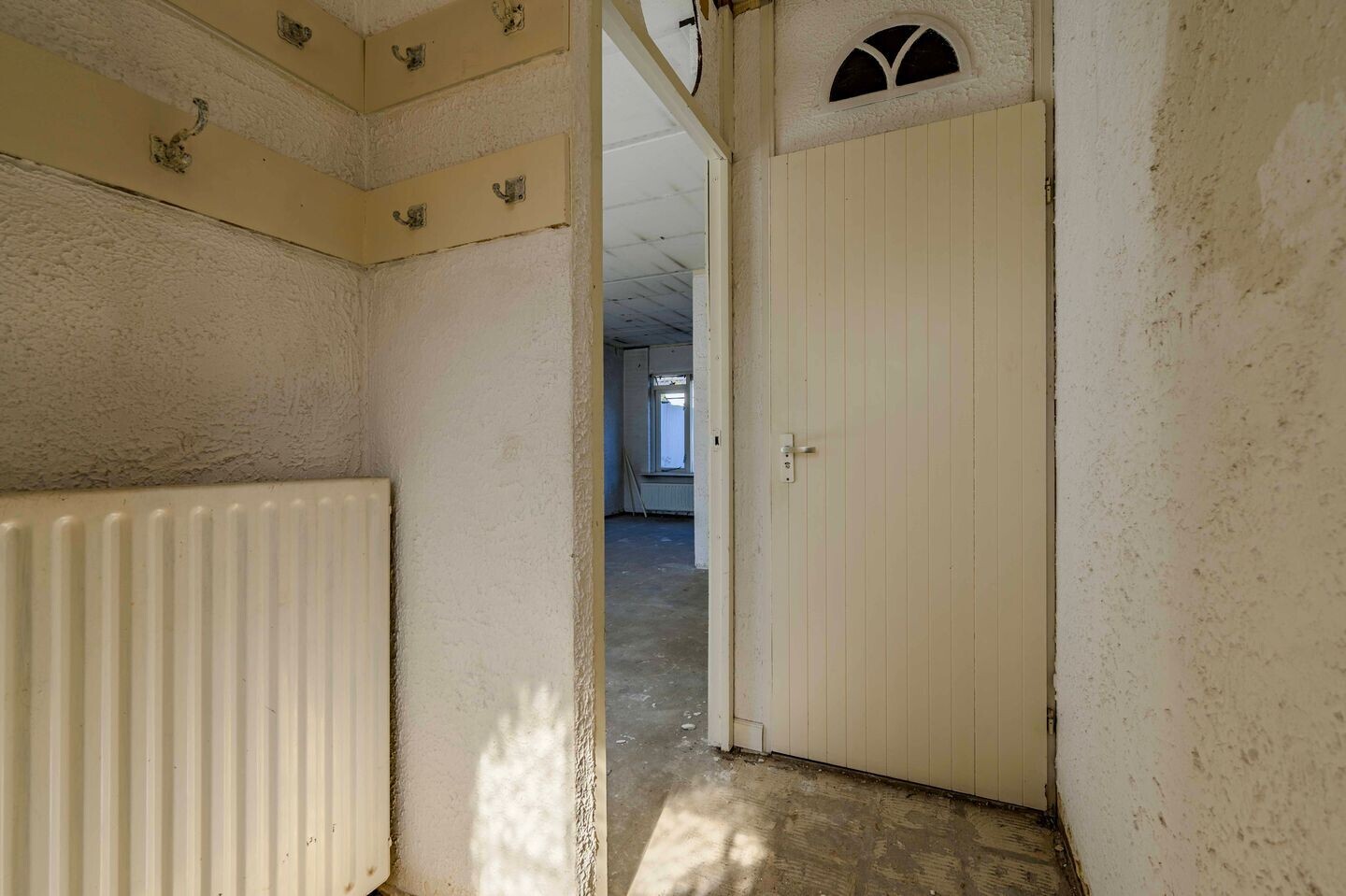 Tussenwoning te koop: Hoekstraat 19, Sassenheim