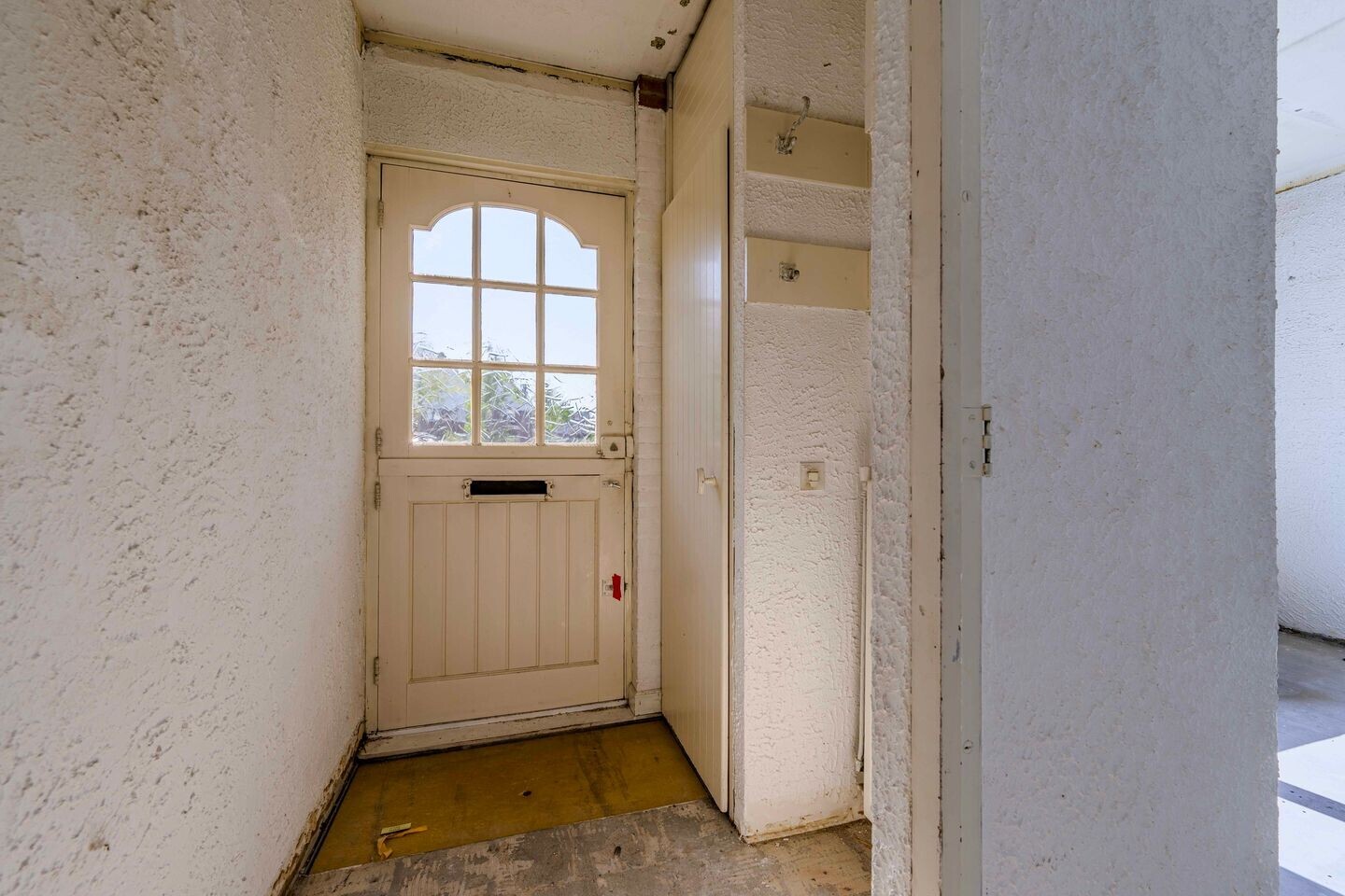 Tussenwoning te koop: Hoekstraat 19, Sassenheim