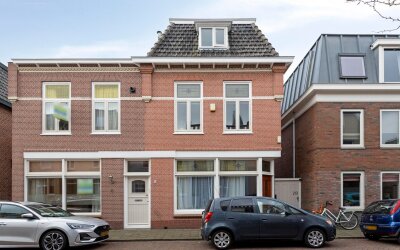 Floris Scho. 2-B