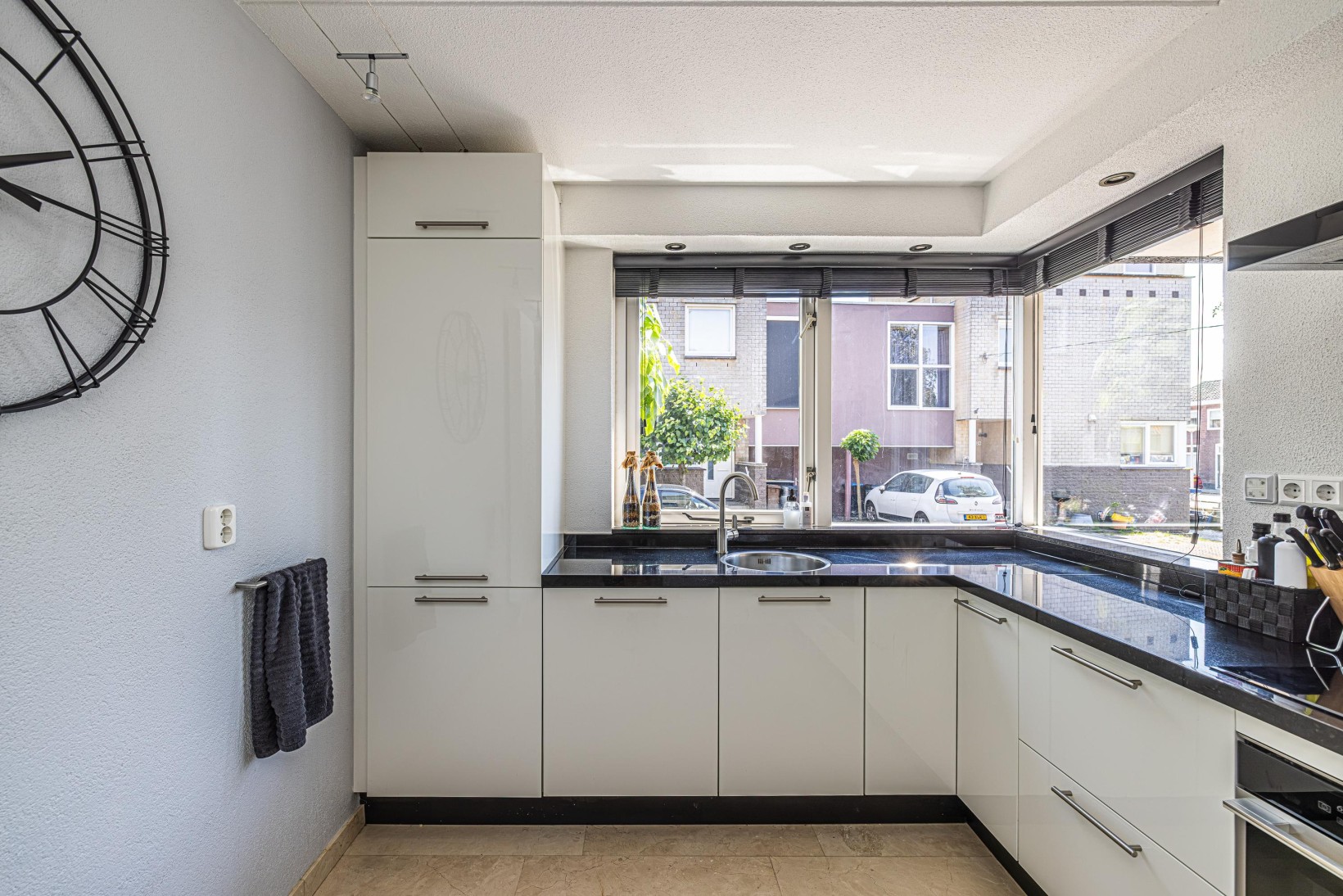 Tussenwoning te koop: Hofzicht 10, Hillegom