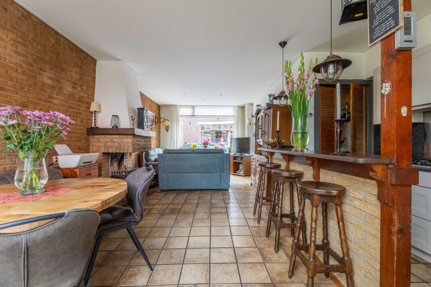 Tussenwoning te koop: Meerstraat 45, Hillegom