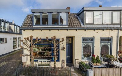 Meerstraat 79