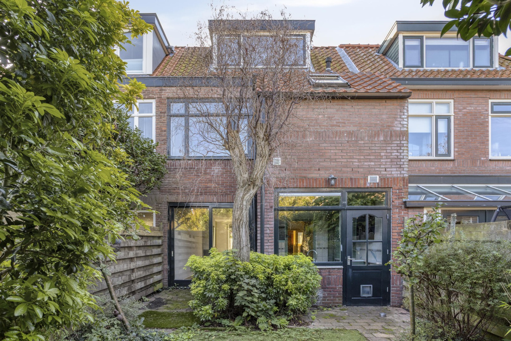 Tussenwoning te koop: Vosselaan 9, Hillegom