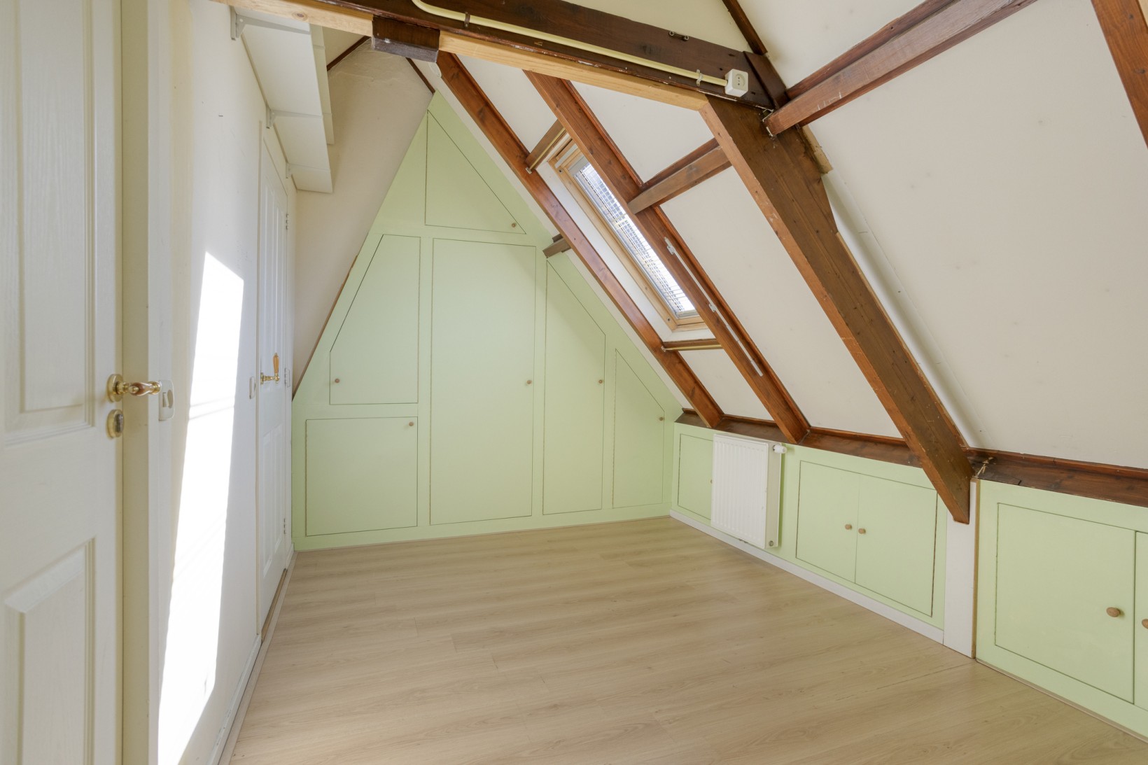 Tussenwoning te koop: Vosselaan 9, Hillegom