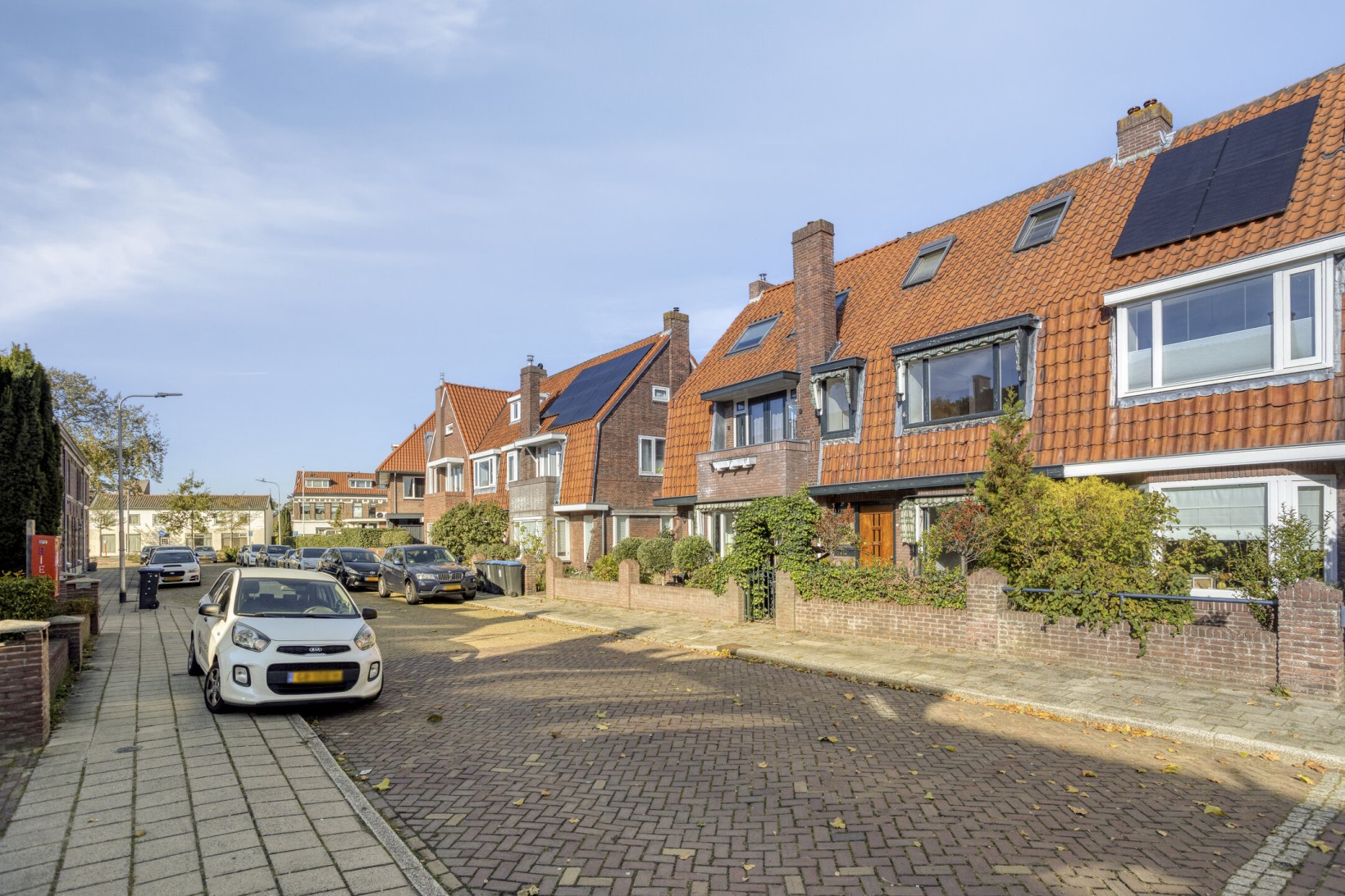 Tussenwoning te koop: Vosselaan 9, Hillegom