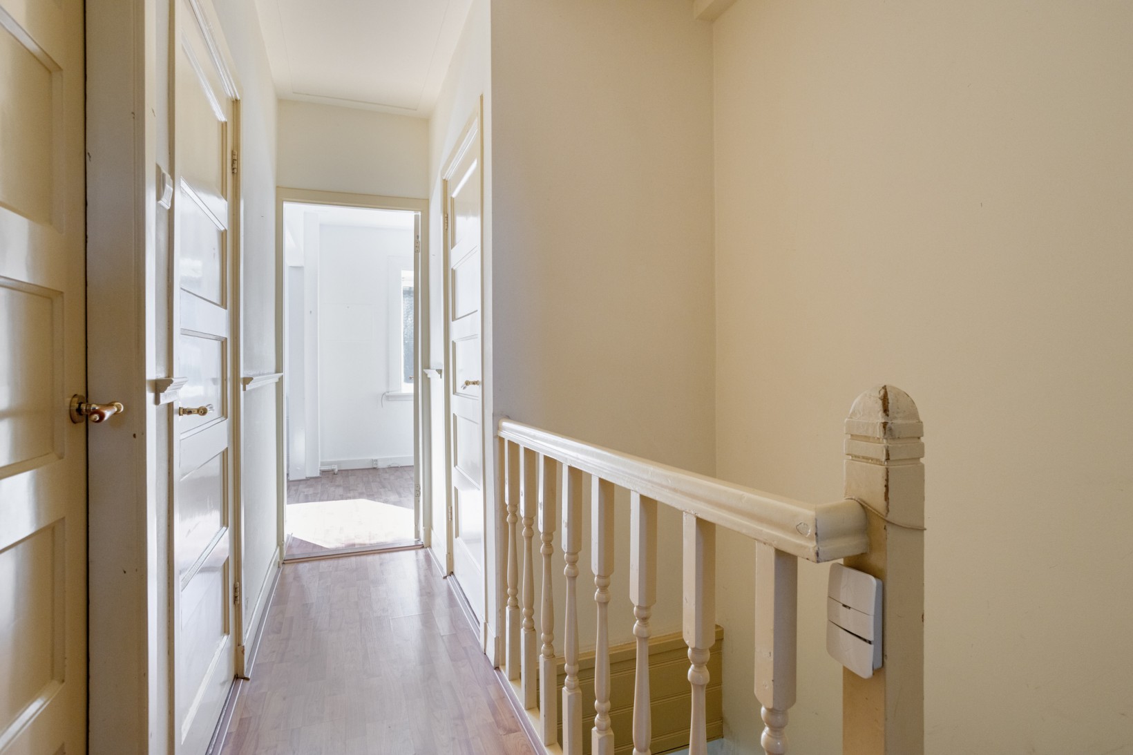 Tussenwoning te koop: Vosselaan 9, Hillegom