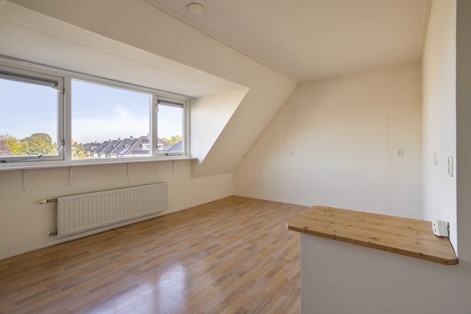Tussenwoning te koop: Vosselaan 9, Hillegom