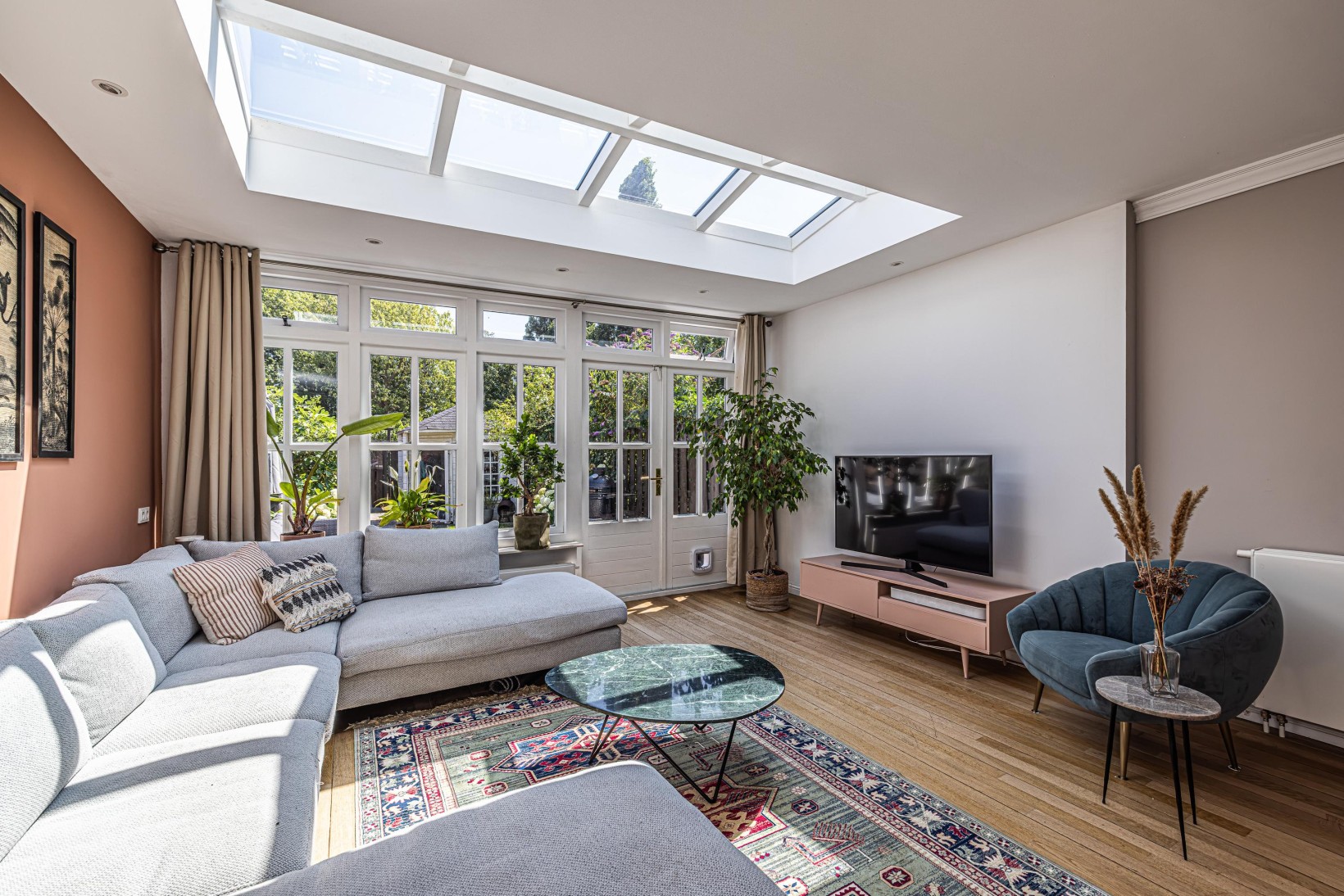 Tussenwoning te koop: Weeresteinstraat 38, Hillegom