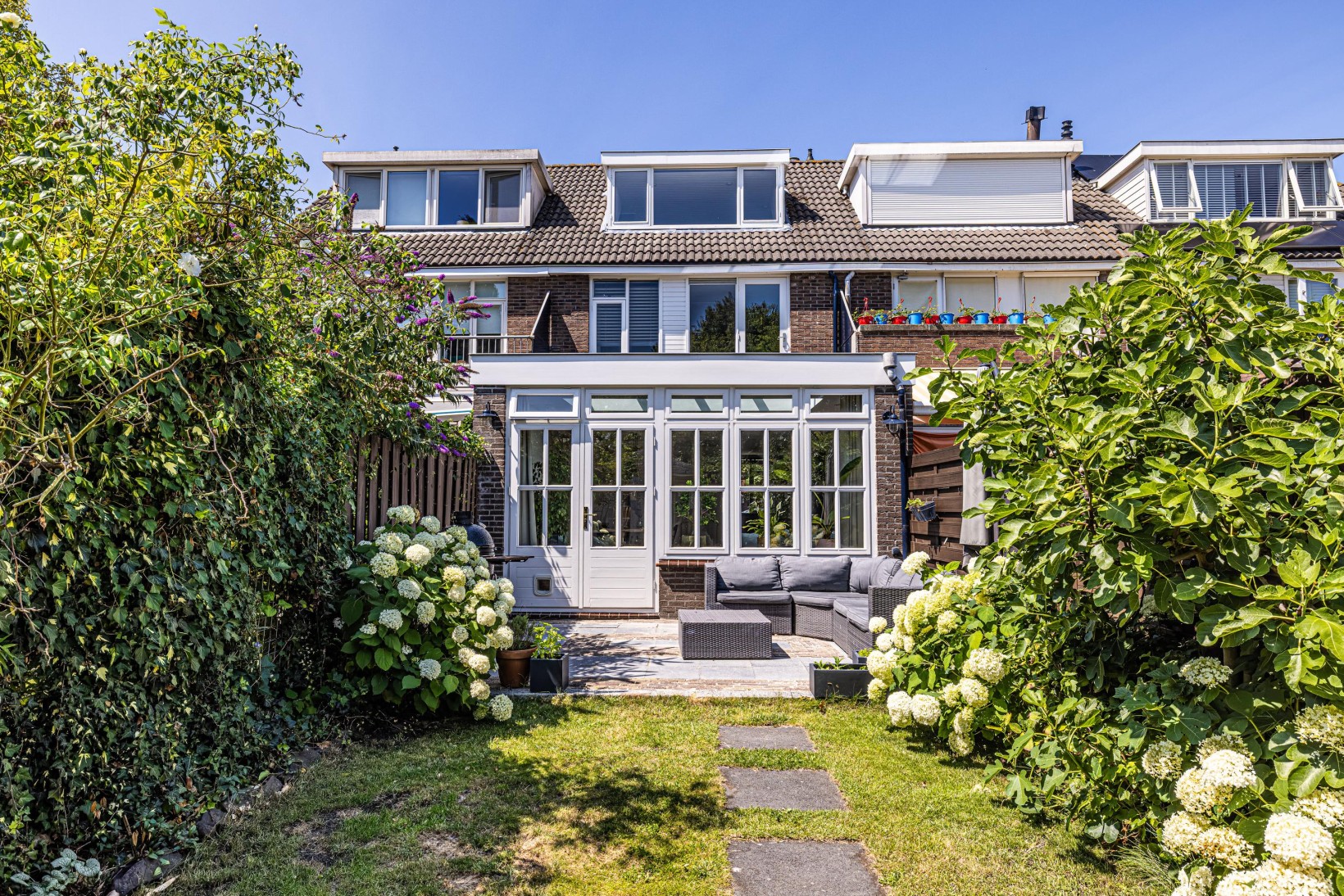 Tussenwoning te koop: Weeresteinstraat 38, Hillegom