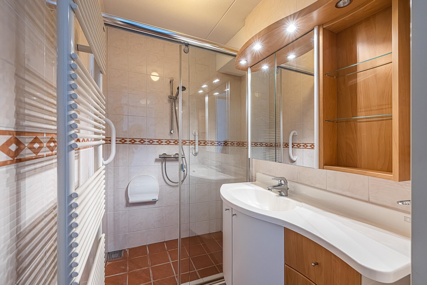 Appartement te koop: Houttuin 28, Hillegom