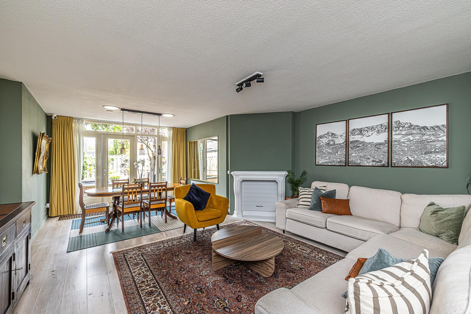Tussenwoning te koop: Tongelaer 8, Hillegom