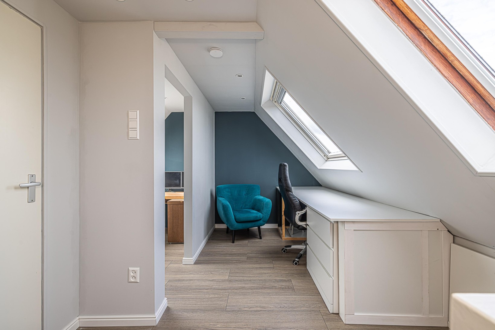 Tussenwoning te koop: Tongelaer 8, Hillegom