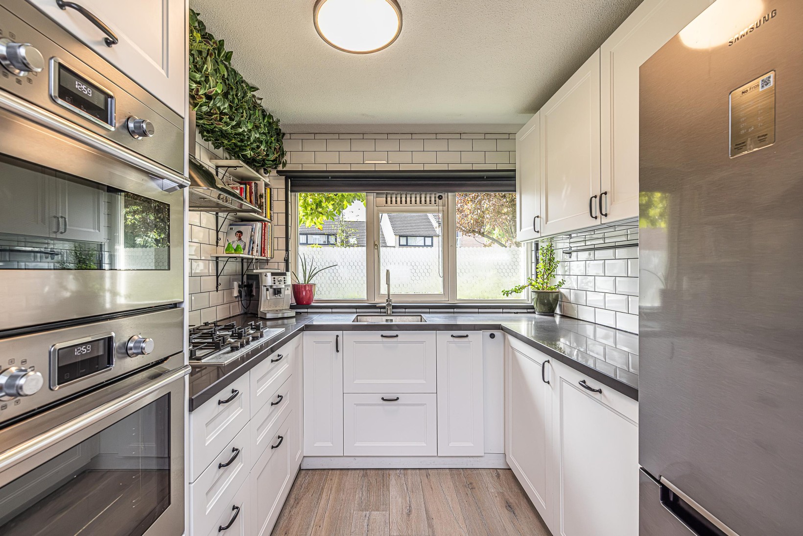 Tussenwoning te koop: Tongelaer 8, Hillegom