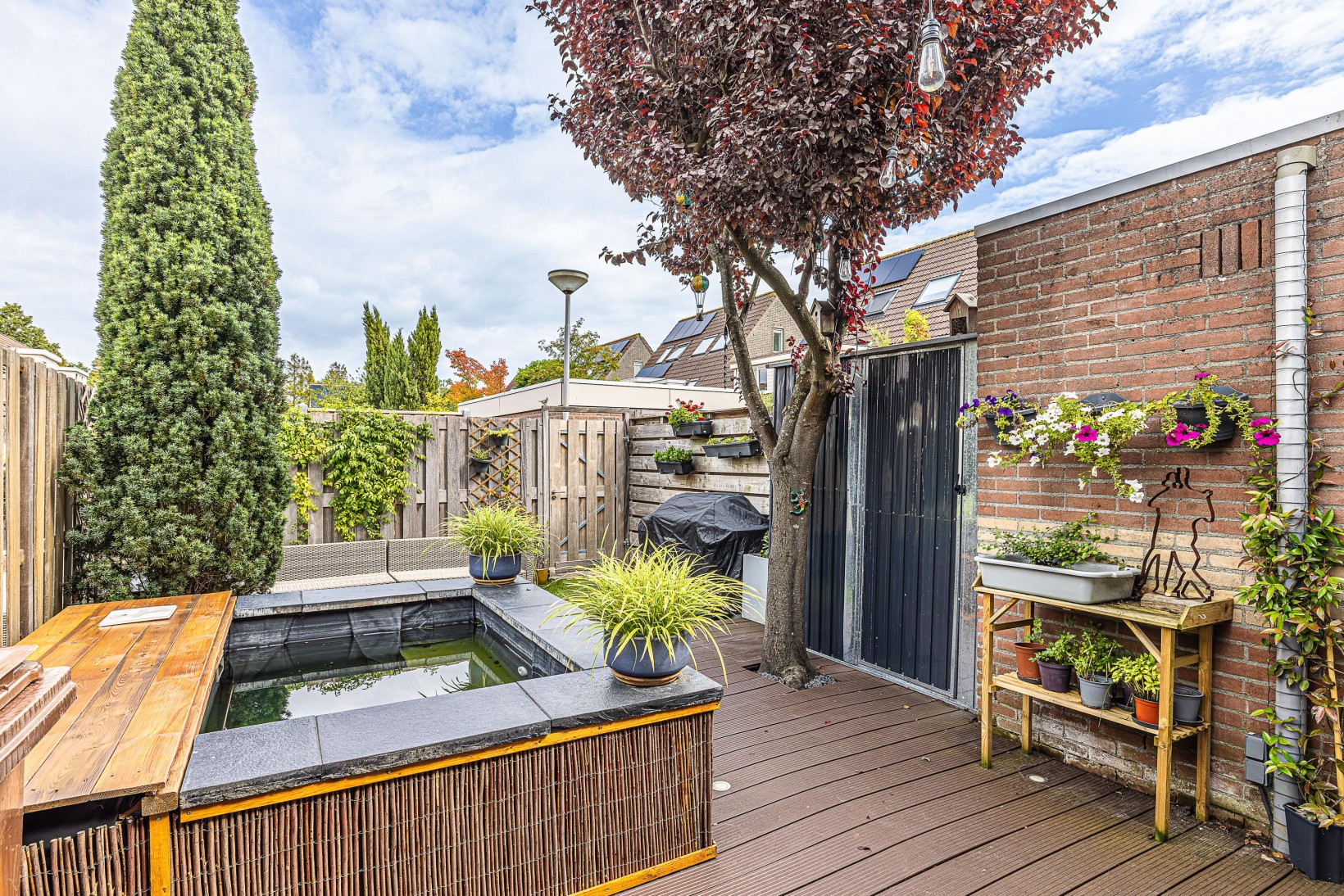 Tussenwoning te koop: Tongelaer 8, Hillegom