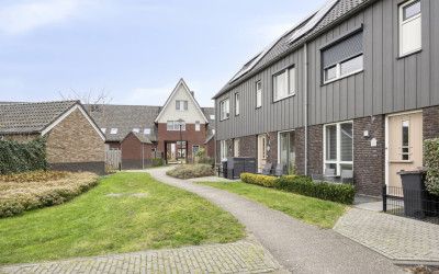 IJsselsteen. 16