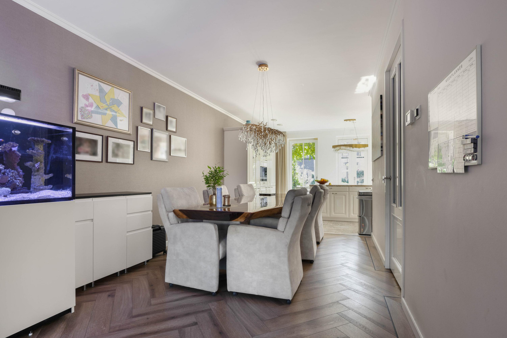 Hoekwoning te koop: Meeroever 22, Hillegom