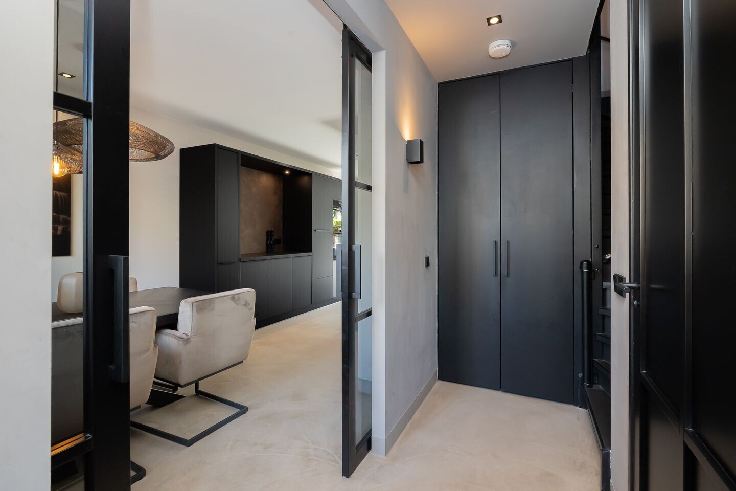 Tussenwoning te koop: Meeroever 5, Hillegom