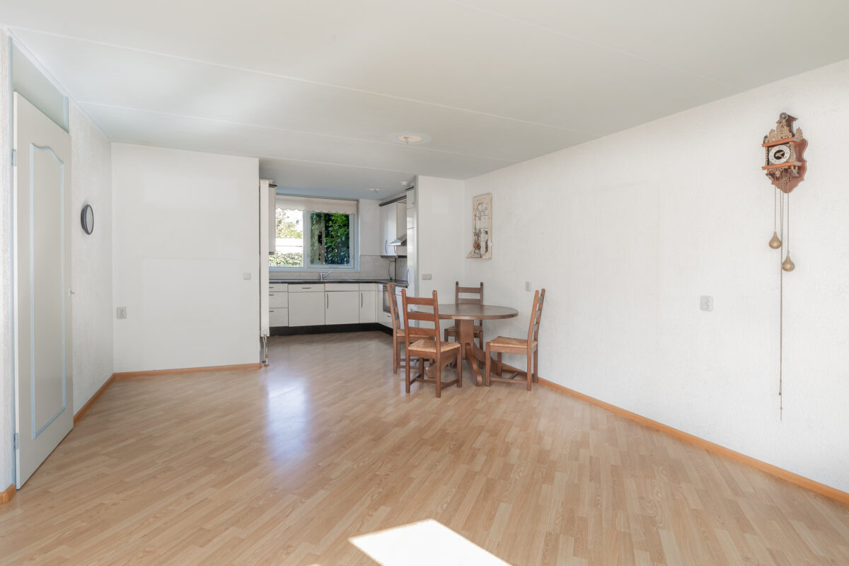 Tussenwoning te koop: Meerdorpstraat 31, Hillegom