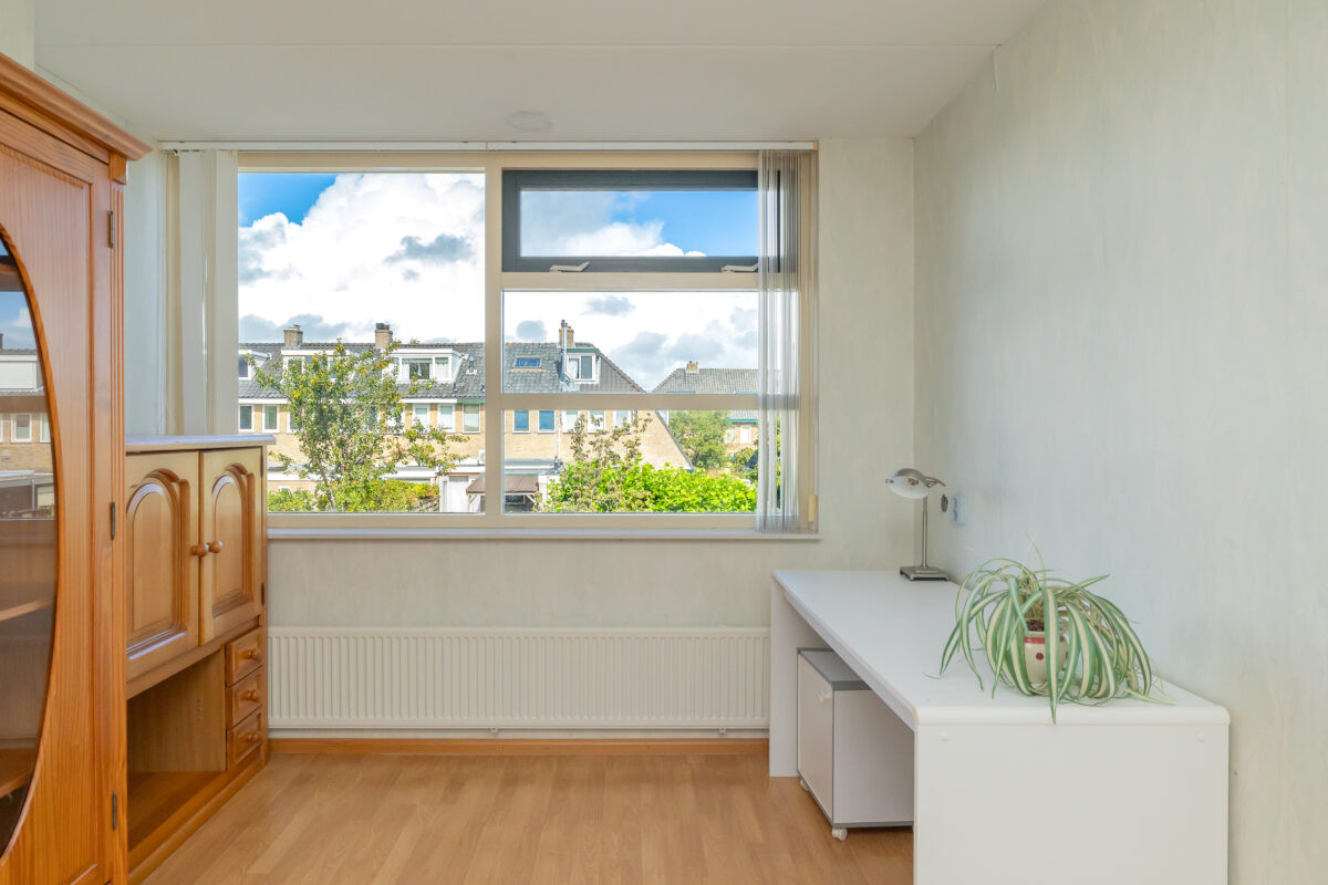 Tussenwoning te koop: Meerdorpstraat 31, Hillegom