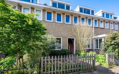 Ambachtstraat 64