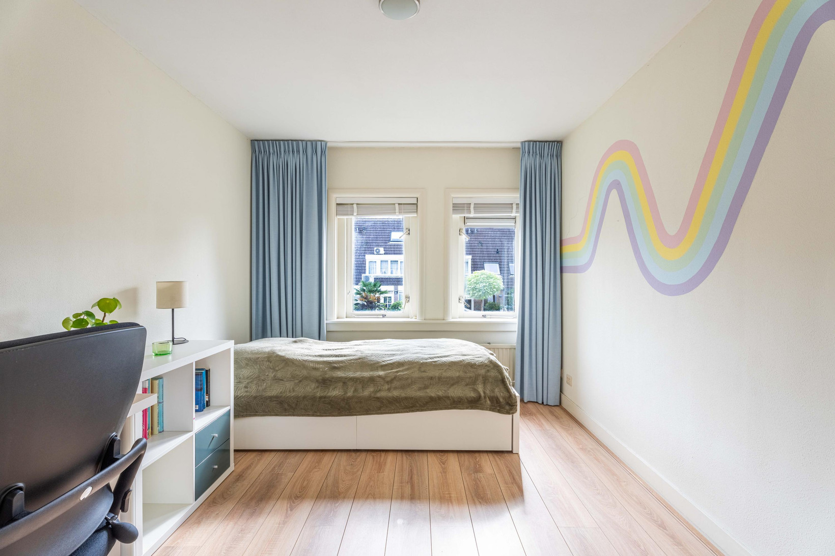 Tussenwoning te koop: Prins Bernhardstraat 32, Hillegom