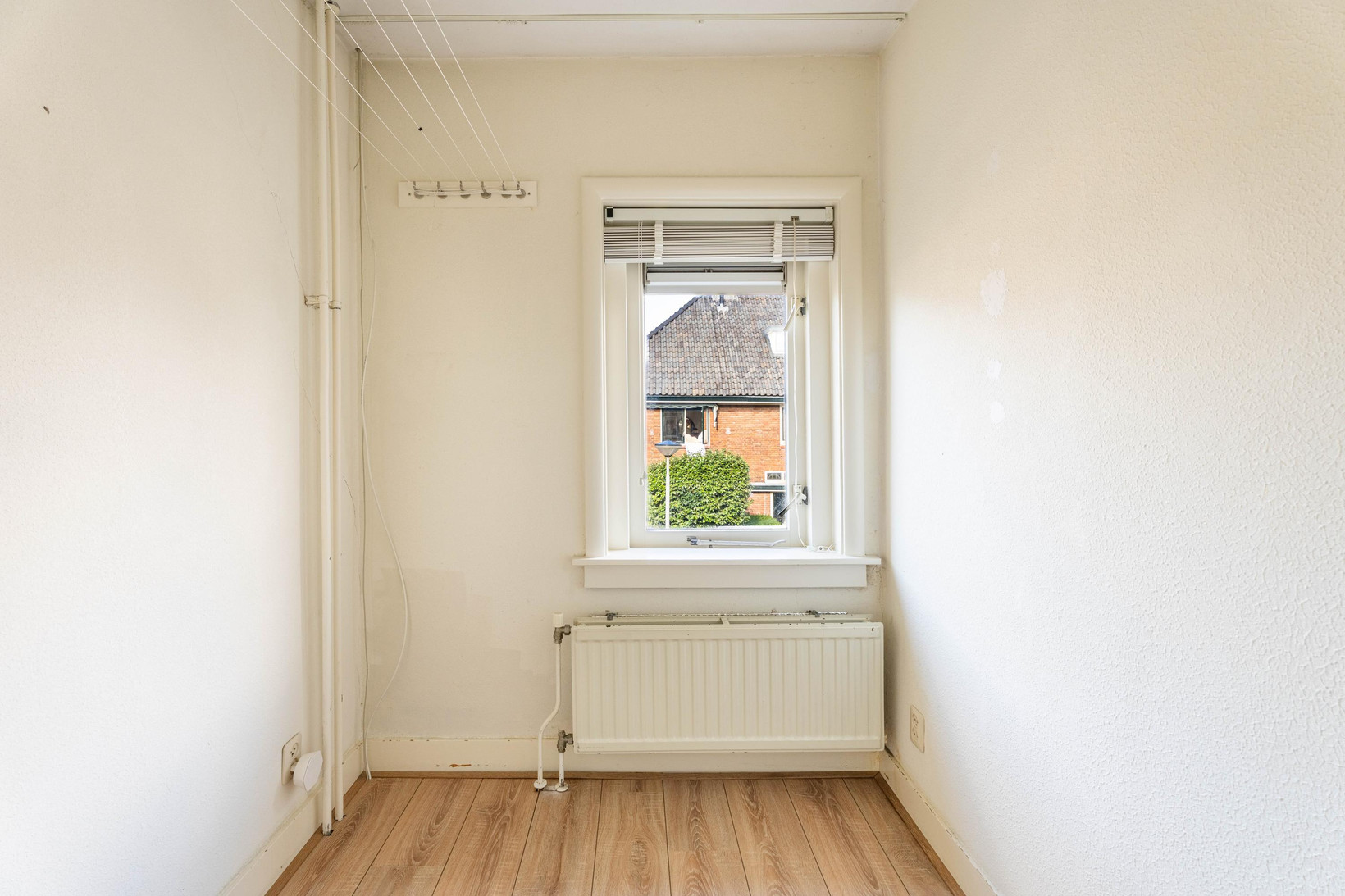 Tussenwoning te koop: Prins Bernhardstraat 32, Hillegom