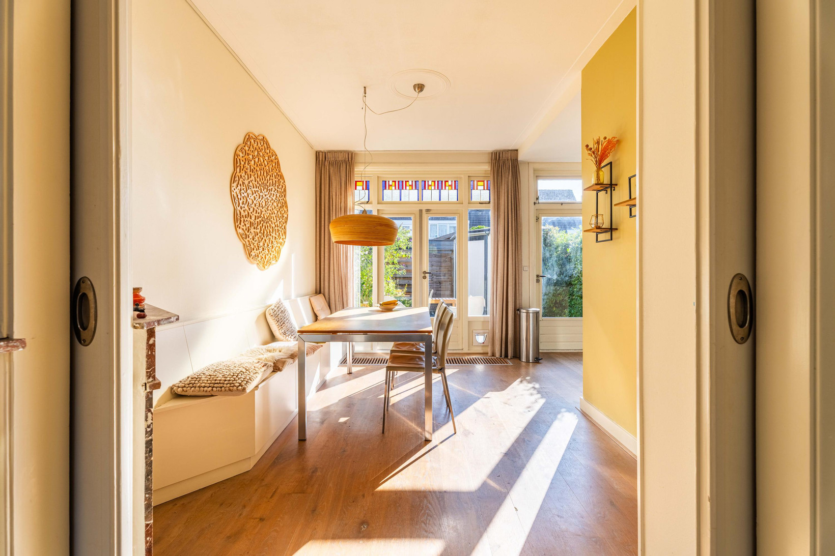 Tussenwoning te koop: Prins Bernhardstraat 32, Hillegom