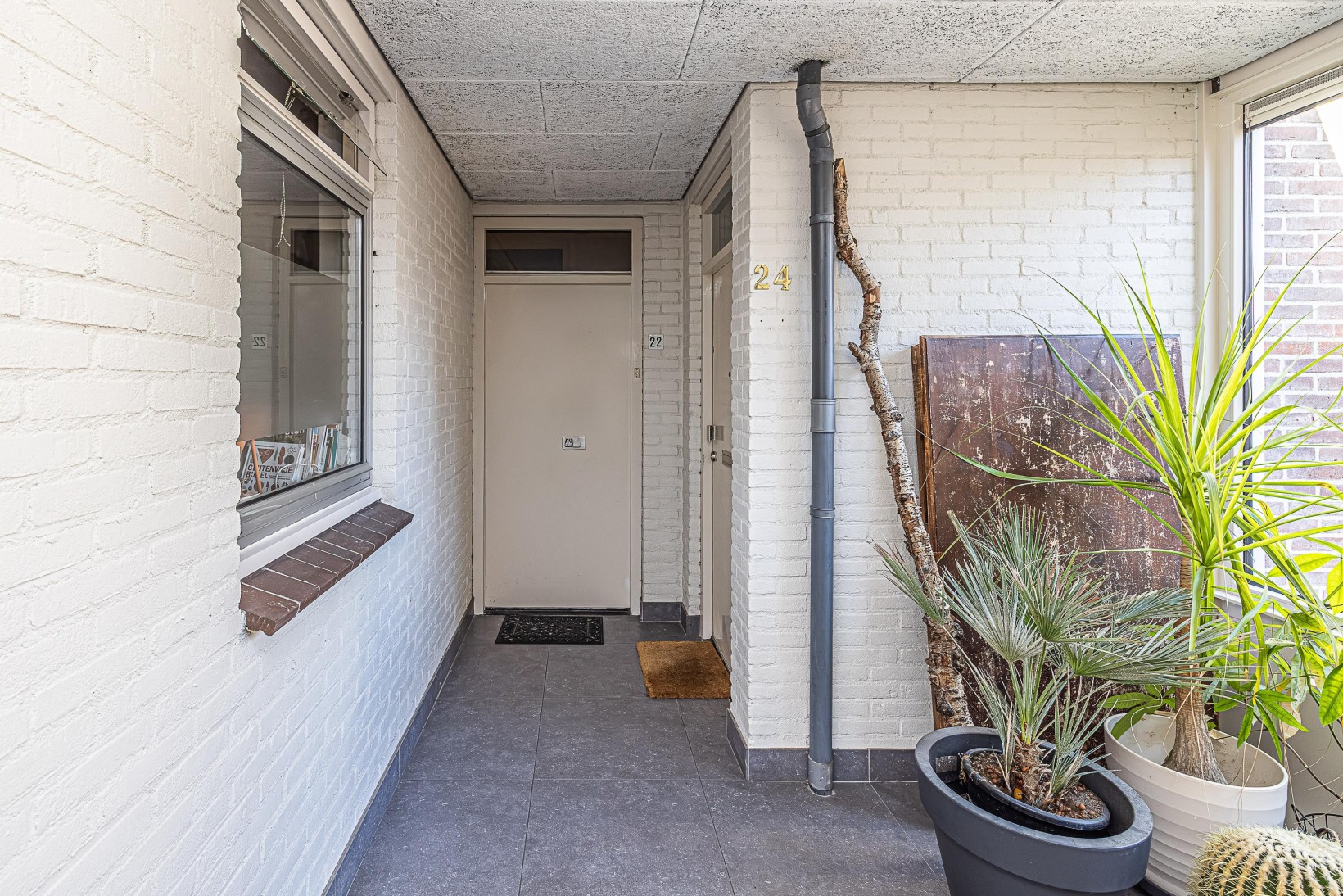 Appartement te koop: Van Limburg Stirumlaan 22, Hillegom
