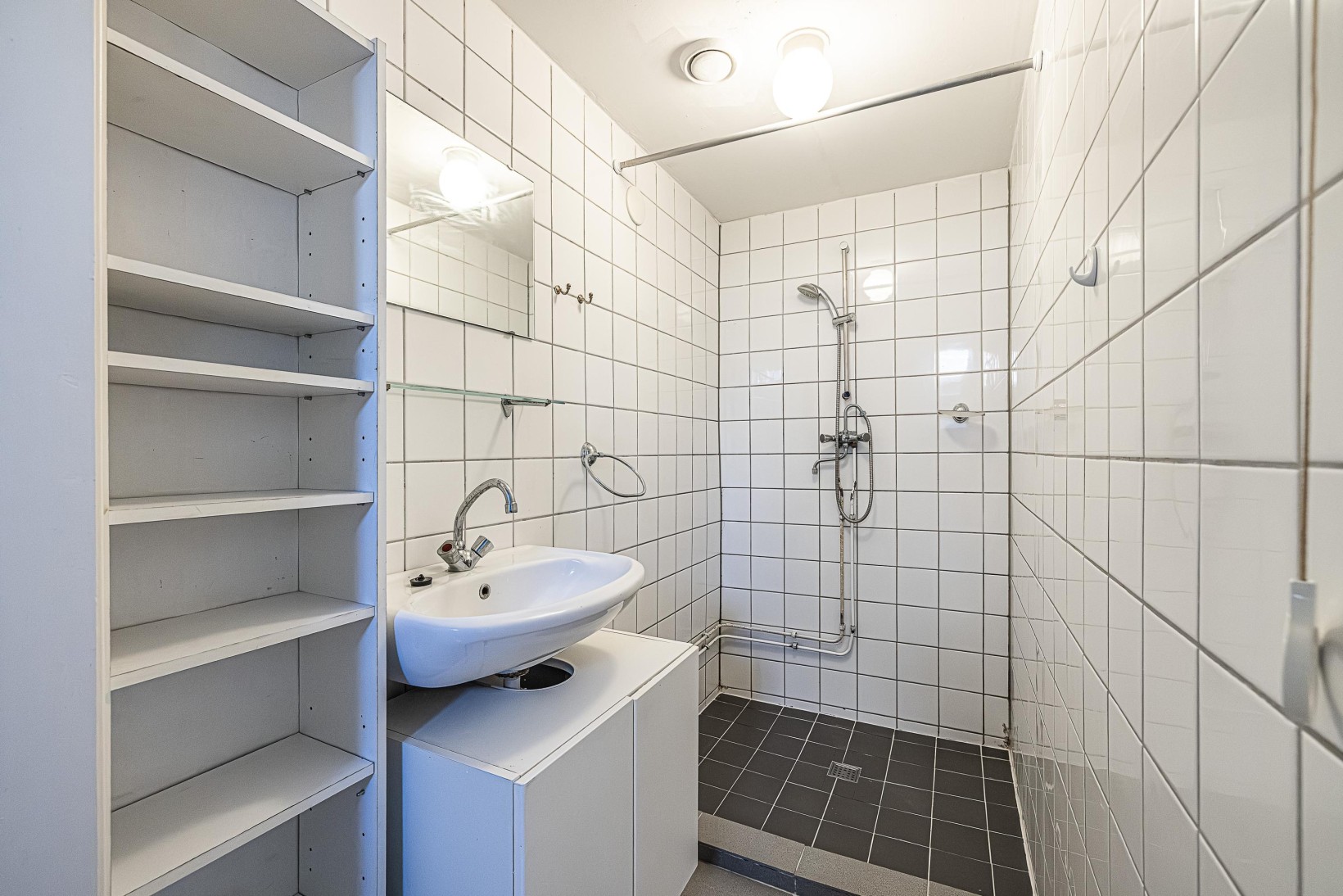 Appartement te koop: Van Limburg Stirumlaan 22, Hillegom