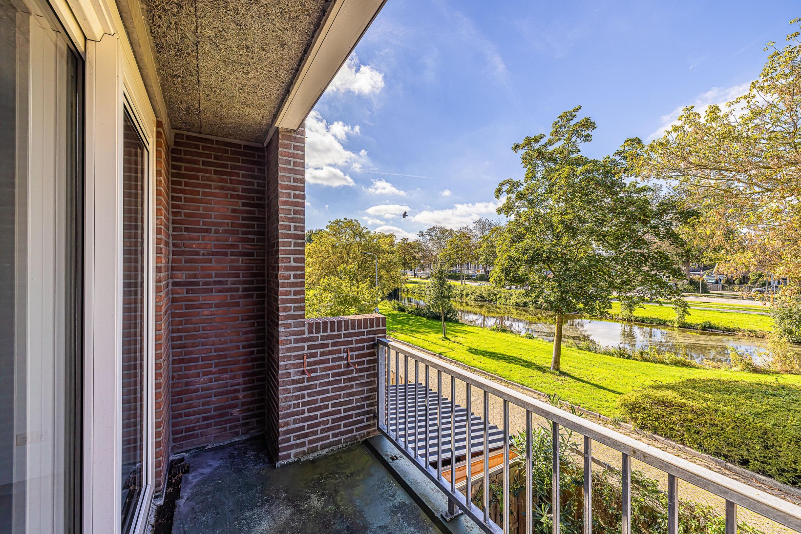 Appartement te koop: Van Limburg Stirumlaan 22, Hillegom