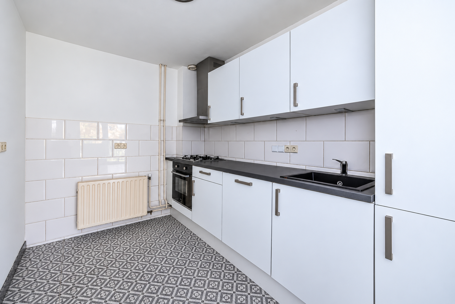 Appartement te koop: Van Limburg Stirumlaan 22, Hillegom
