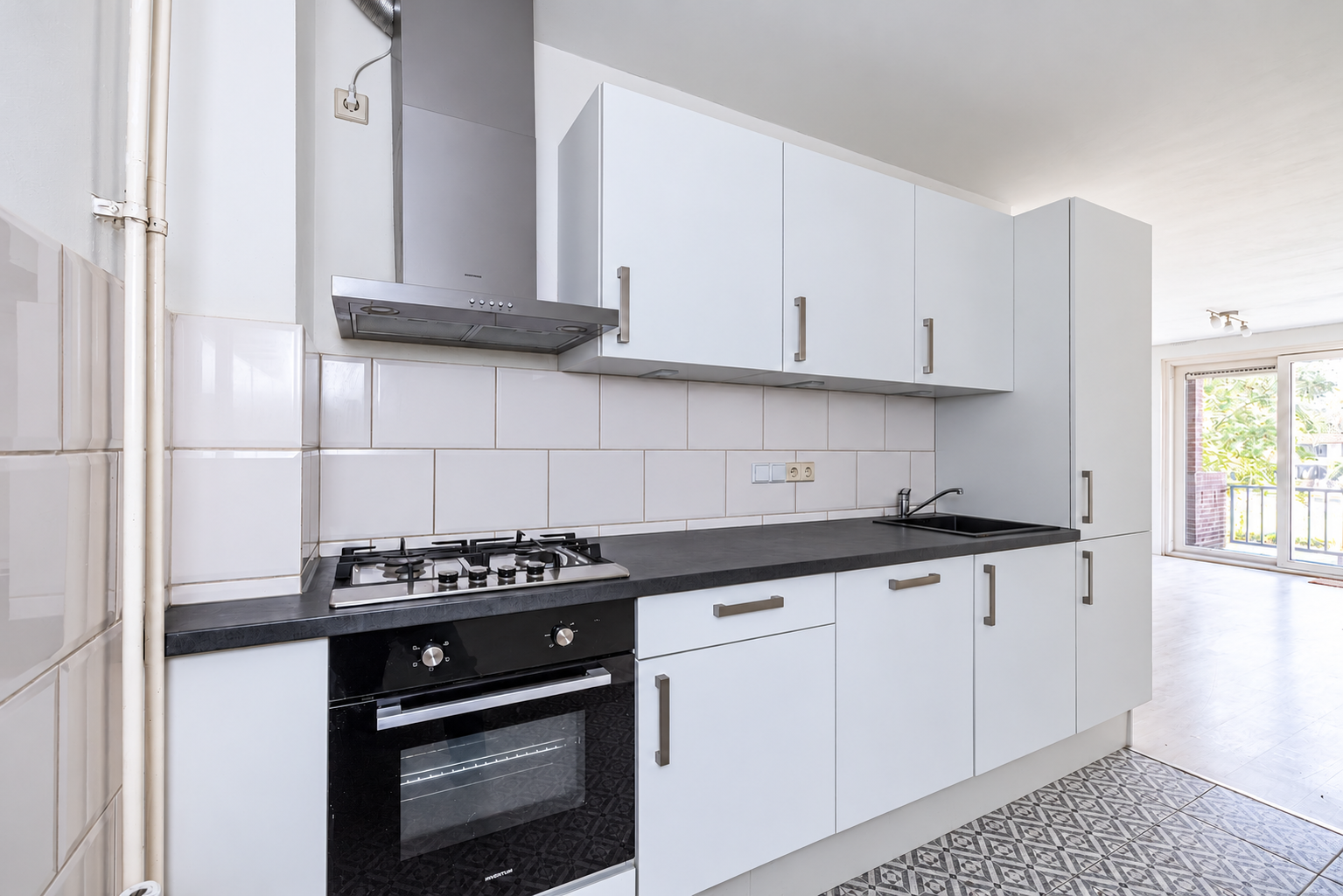 Appartement te koop: Van Limburg Stirumlaan 22, Hillegom